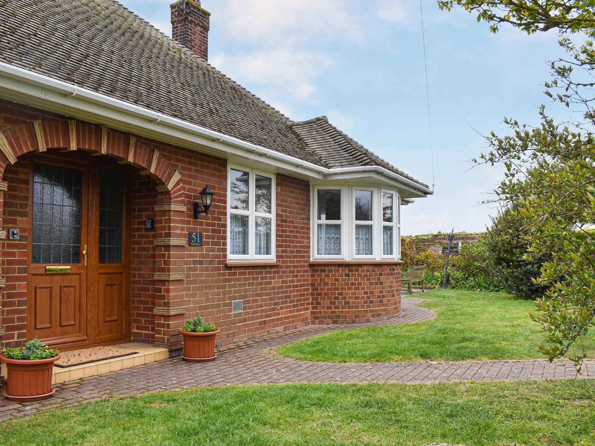 Villa The Fairway Westgate-on-Sea Esterno foto